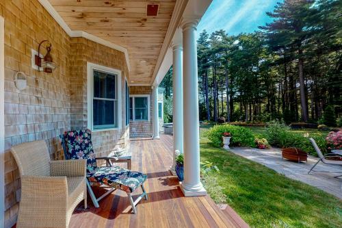 Sagamore Sunshine