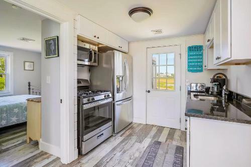 Beachside Bungalow - A