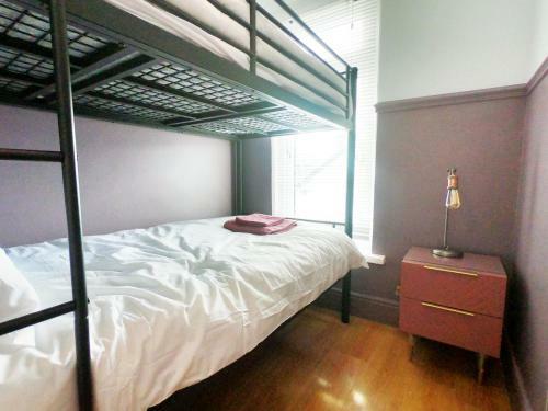 3 Bedroom Boutique Home, Newcastle Town Centre