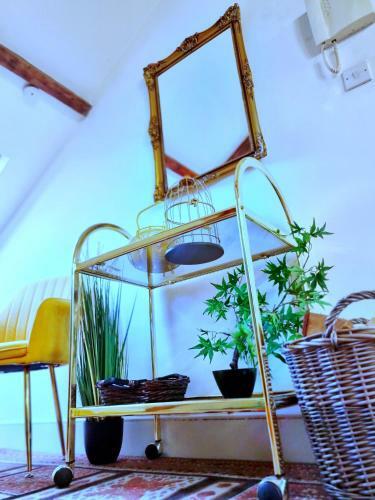 Moorish Character Apartment In Newcastle City
