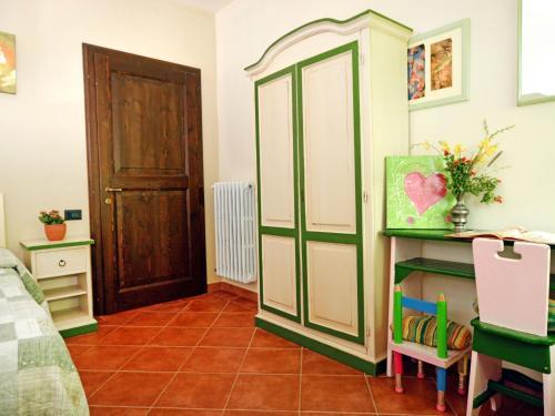 Holiday Home Casa Dei Ciliegi Gambassi