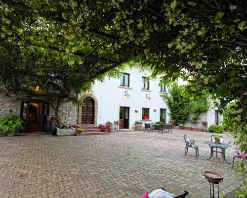 Il Casale Di Riardo B&B