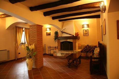 Il Casale Di Riardo B&B