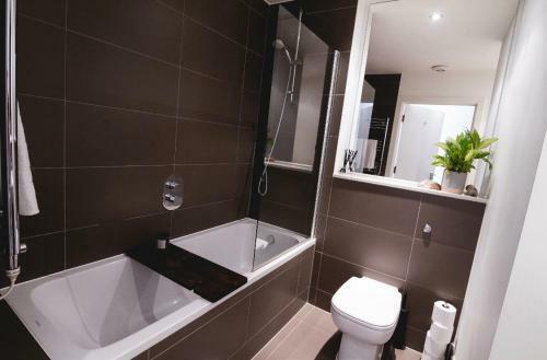 Beautiful, Modern Apartment Next To Fistral Beach