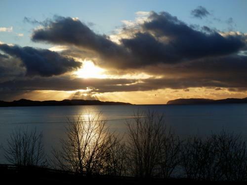 Stunning Home In Benderloch, Oban With Sea View