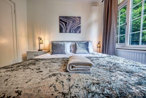 Apartamento Elegant 5 Bedroom House In Nottingham