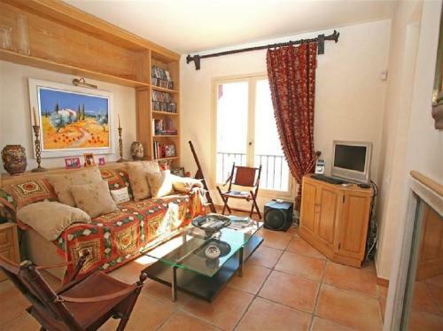 Villa 5 Pi�ces 250 M2 Sur 2 Niveaux Avec Piscine !!!