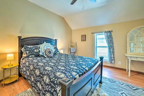 Large Home - Near Downtown, Beach And Marina!