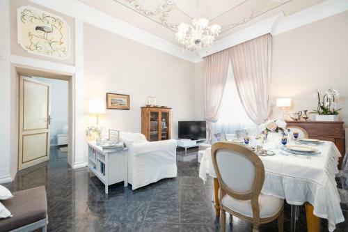 Mysilvana - Boutique Apartment Overlooking Lungarno Pisano