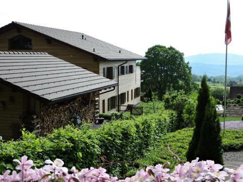 Bed & Breakfast Swiss Seasons