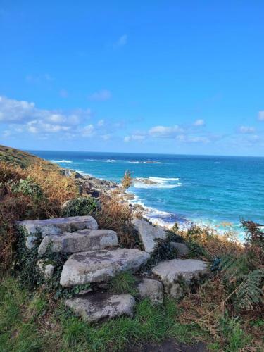 Cosy Terraced Cornish Cottage Near The Sea