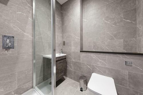 The Courthouse. 3 Bedroom, Brand New Apartment