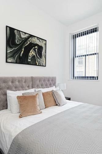 The Courthouse. 3 Bedroom, Brand New Apartment