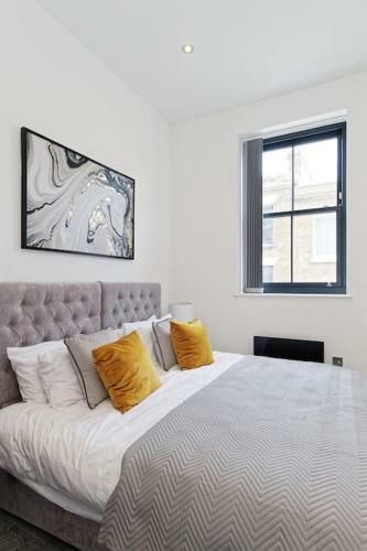 The Courthouse. 3 Bedroom, Brand New Apartment