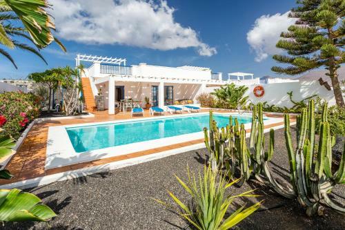 Villa Sweet Boheme