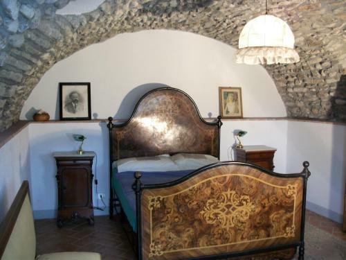 Coriana Apartments & Villas