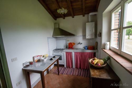 Coriana Apartments & Villas