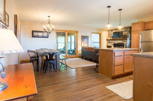 Gull Haven 700