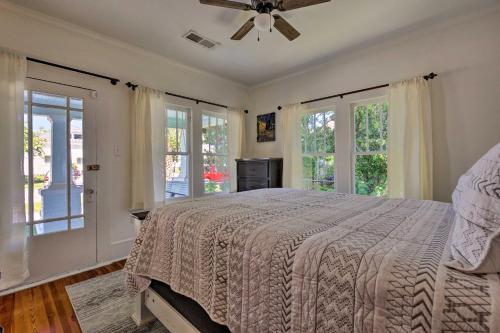 Historic Gulfport Bungalow Walk To Beaches!