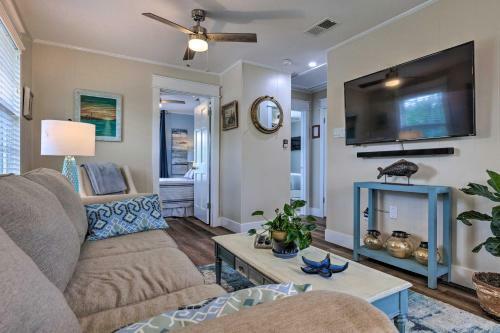Waveland Baycation House - Close To Beaches