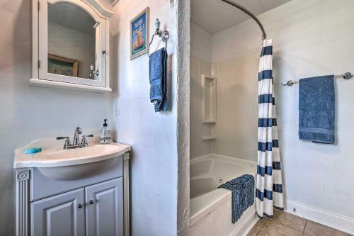 Waveland Baycation House - Close To Beaches
