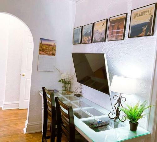 Apartamento (53.1s) Forest Park, The Zoo, And Much More