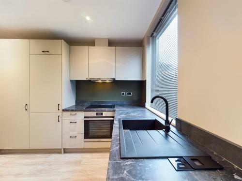 Ravishing Reading Apartments