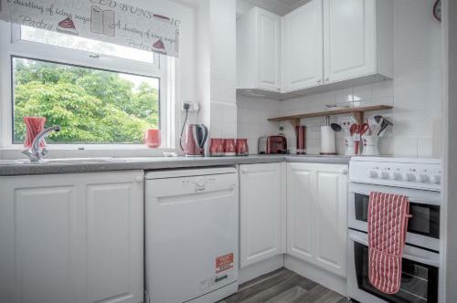 Harbour Court - 2 Bedroom Apartment - Saundersfoot