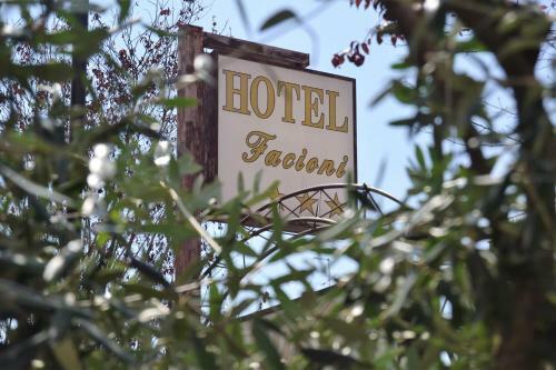 Hotel Facioni
