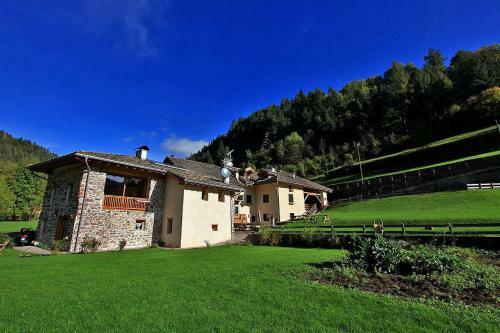 Hostal Maso Toneto