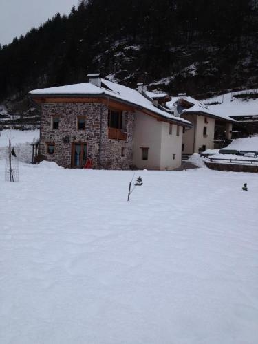 Hostal Maso Toneto