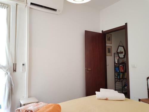 Apartamento Private Garage,air Cond, Quite, Near Train Station