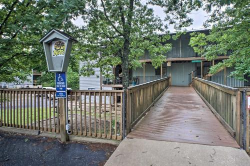 Apartamento Walk-in Condo With 2 Pools, Deck 1 Mi To Sdc!