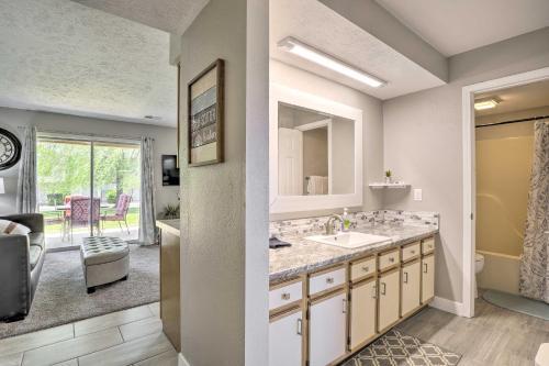 Apartamento Branson Condo About 8 Mi To Silver Dollar City!