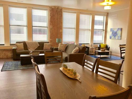 Apartamento 1480sq Ft 2br 2ba Loft Downtown Kc Historic Build