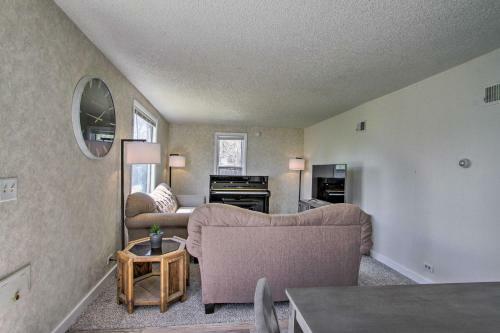 Modern Great Falls Home And Patio, Walk To Dtwn