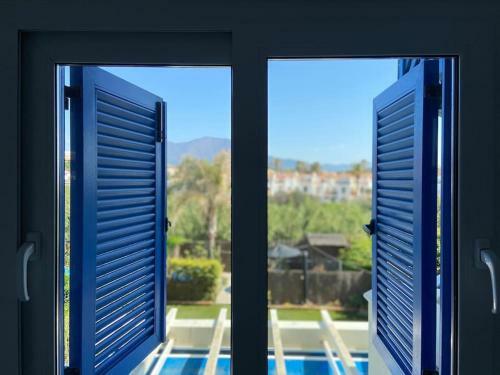 Apartamento Primera L�nea 3 Habitaciones Manilva