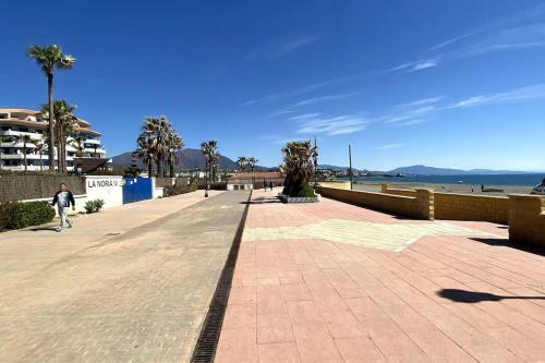 Apartamento Primera L�nea 3 Habitaciones Manilva