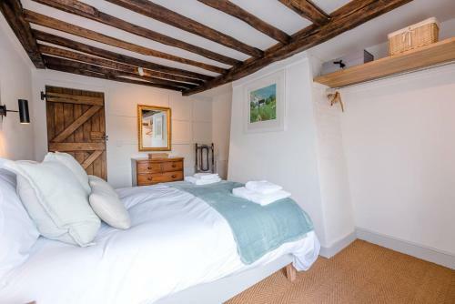3 Vicarage Cottages Bruisyard Air Manage Suffolk
