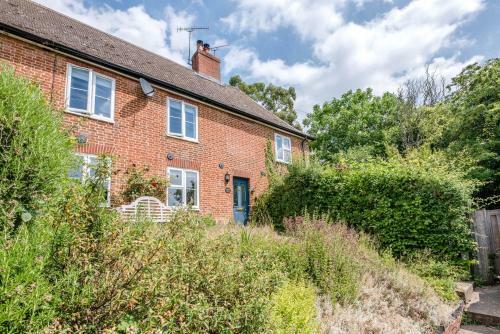 3 Vicarage Cottages Bruisyard Air Manage Suffolk