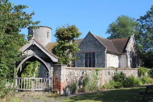 3 Vicarage Cottages Bruisyard Air Manage Suffolk