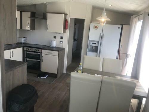2 Bedroom Holiday Home At Alberta With Amazing Views