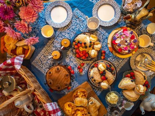 Historic Country Cottage: Spa Facilities & Catering