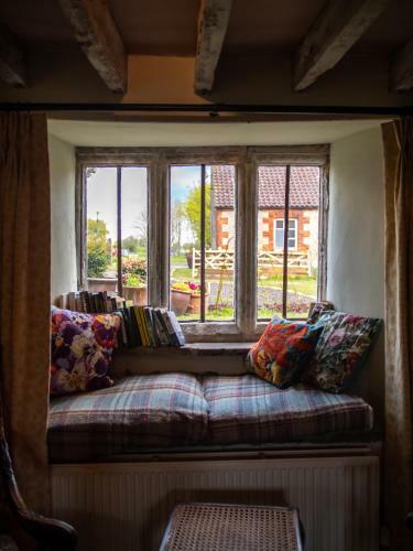 Historic Country Cottage: Spa Facilities & Catering