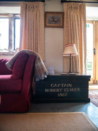 Historic Country Cottage: Spa Facilities & Catering
