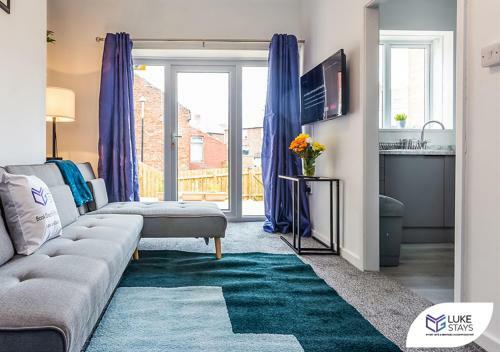 Apartamento ?cosy 4 Bed House ?master Ensuite ?wifi ?yard?