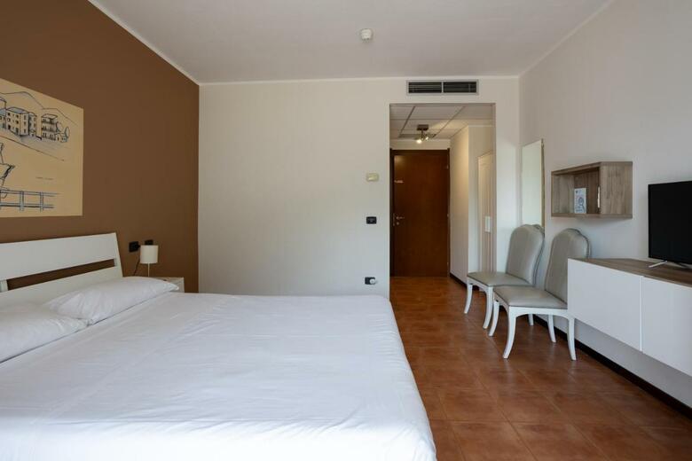 Hotel Fontaine Bleue