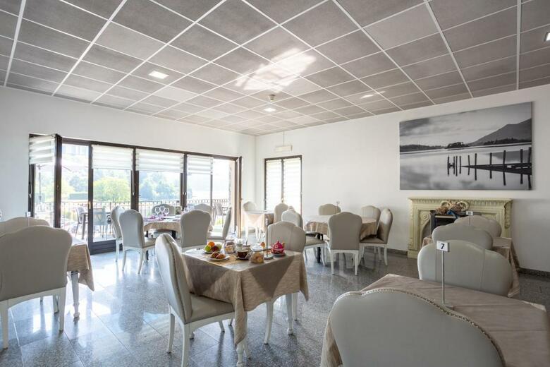 Hotel Fontaine Bleue
