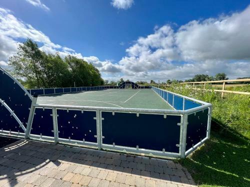 Mallard Corner, Cosy Cotswold Lakeview Lodge
