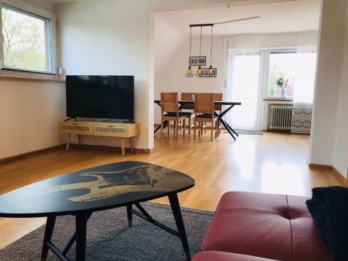 Apartamento Sch�ne Ferienwohnung Mit Viel Platz Und Parkplatz